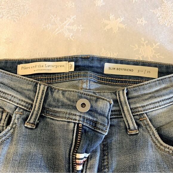 Pilcro Slim Boyfriend Denim Jeans Distressed Stretch Sz 25 Gorgeous - Picture 6 of 7